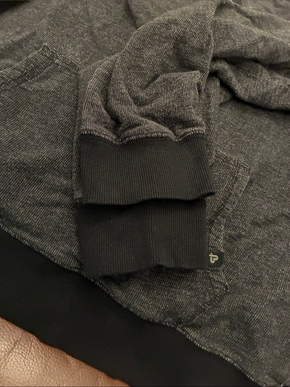 2/$40!! Pact 100% organic cotton hoodie  Pullover black. Men’s Small. - Picture 14 of 16